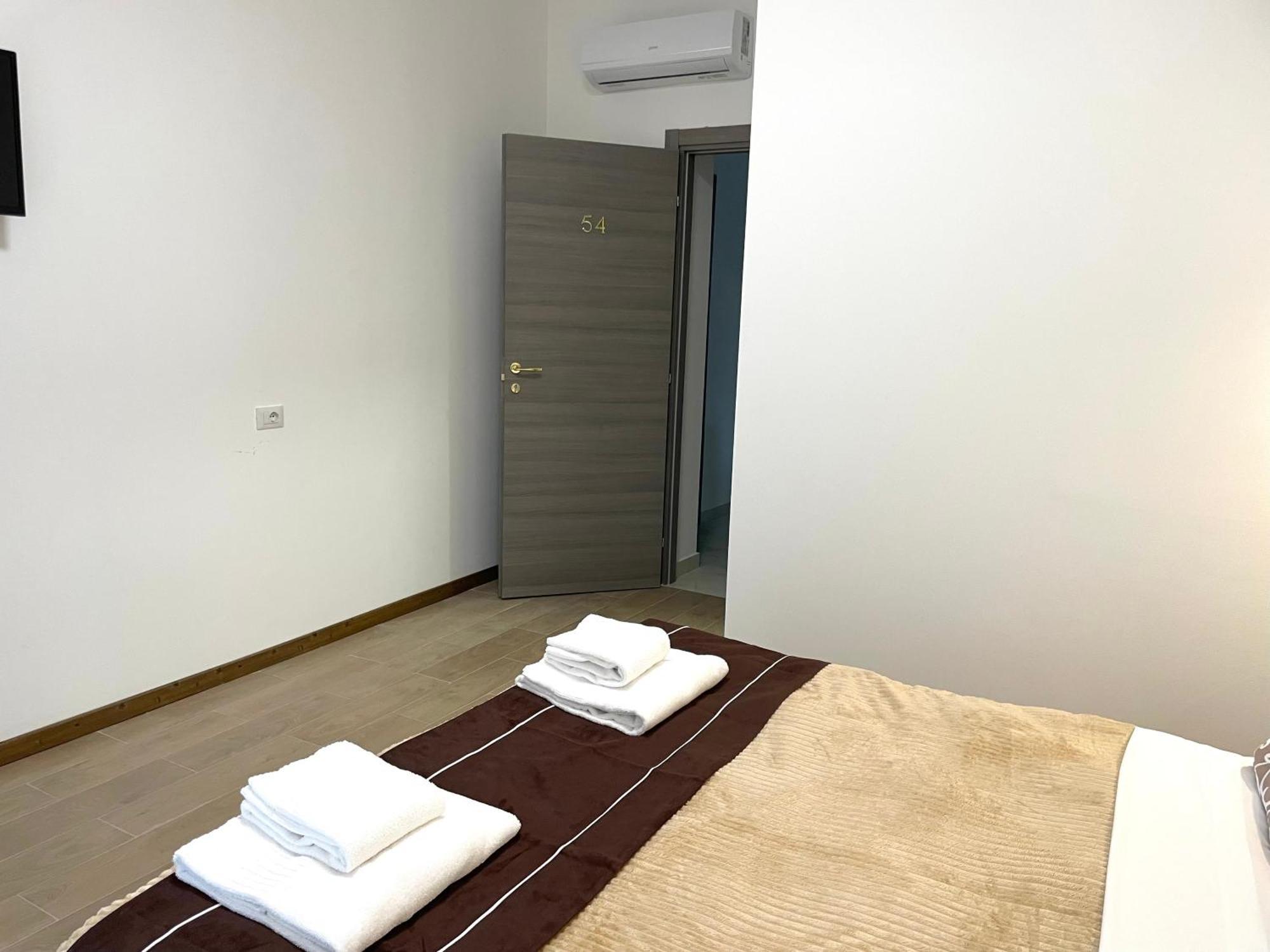 Fiera Rooms Verona Buitenkant foto