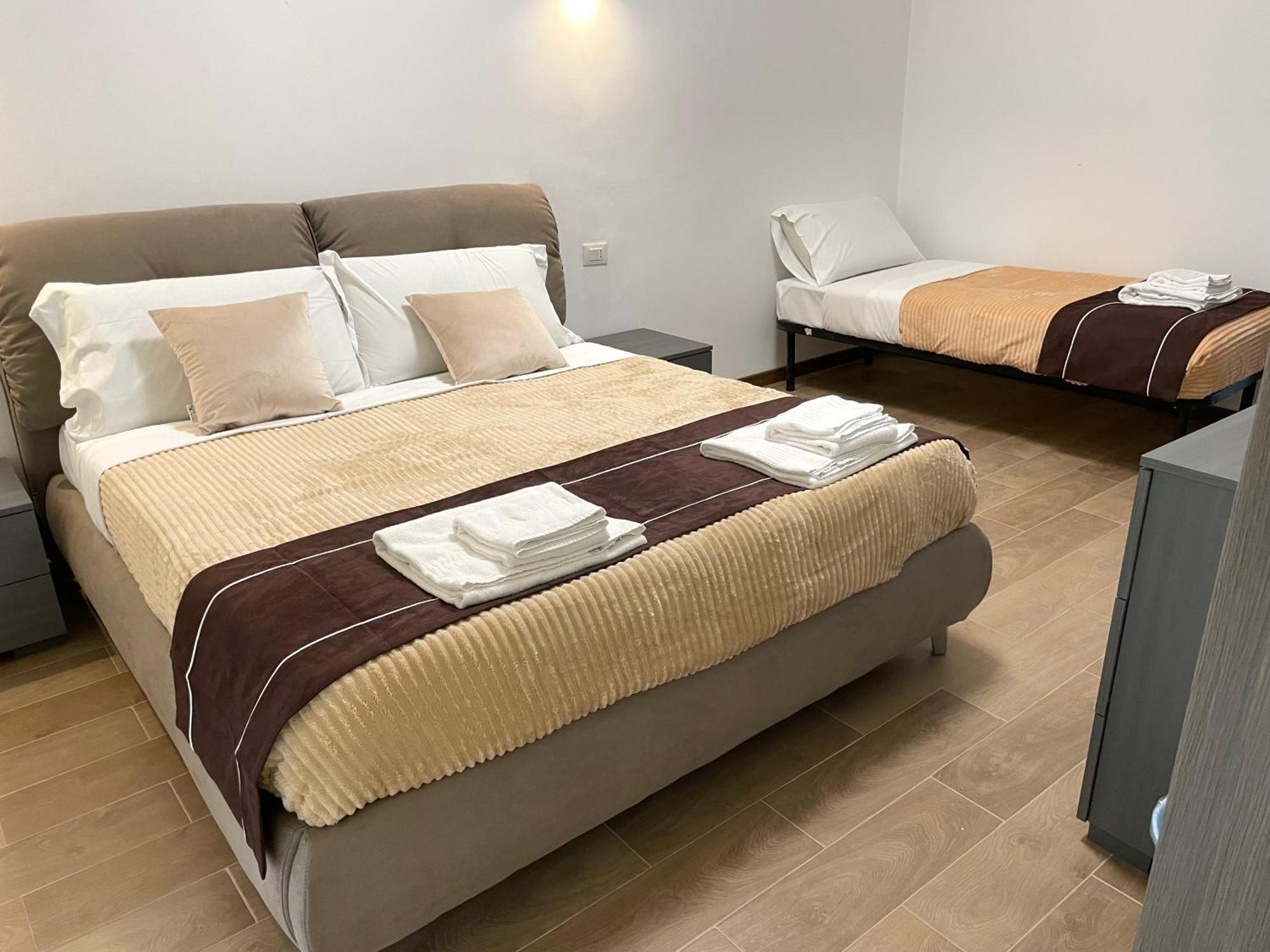 Fiera Rooms Verona Buitenkant foto