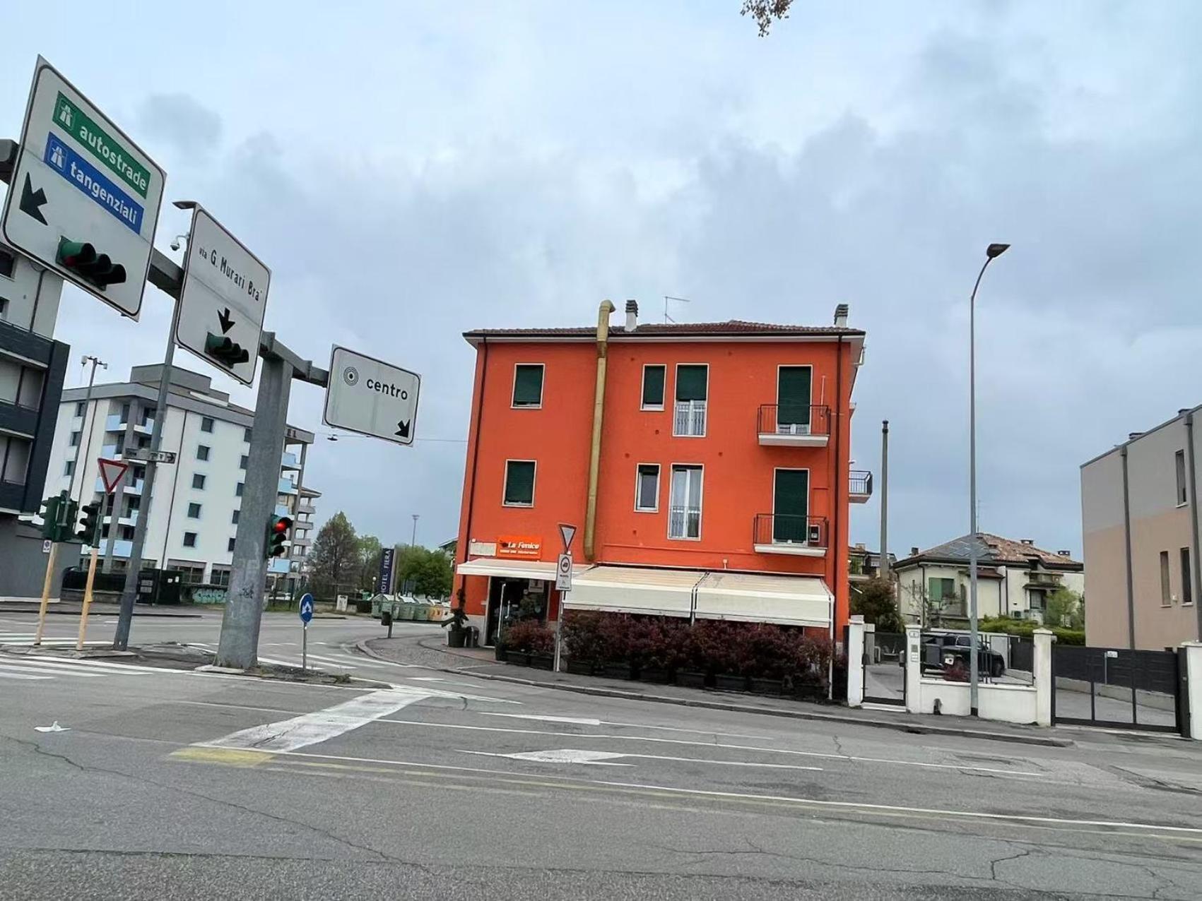 Fiera Rooms Verona Buitenkant foto